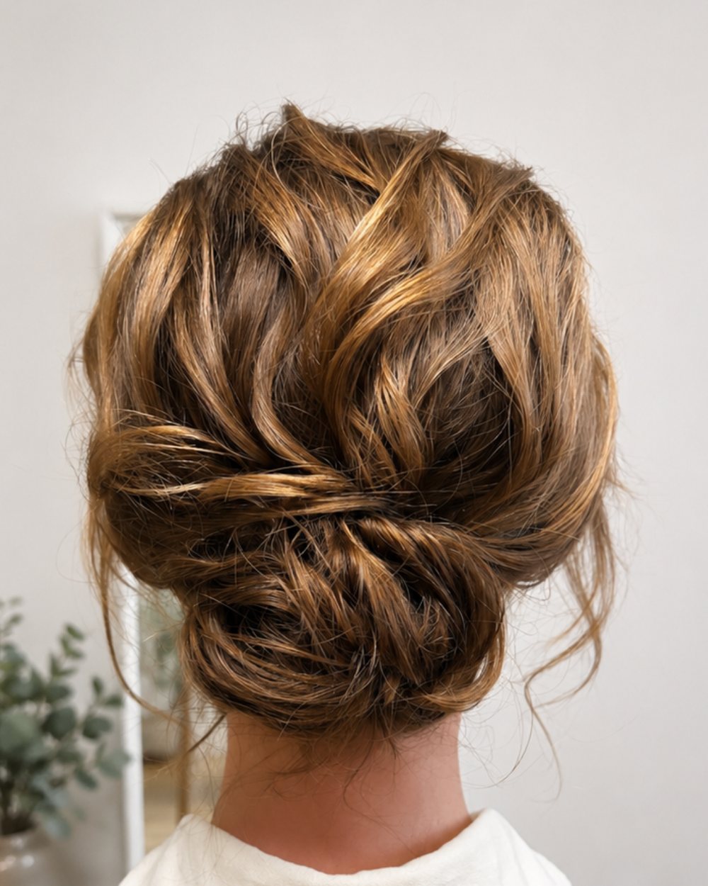 Brautfrisur – elegante Hochsteckfrisur